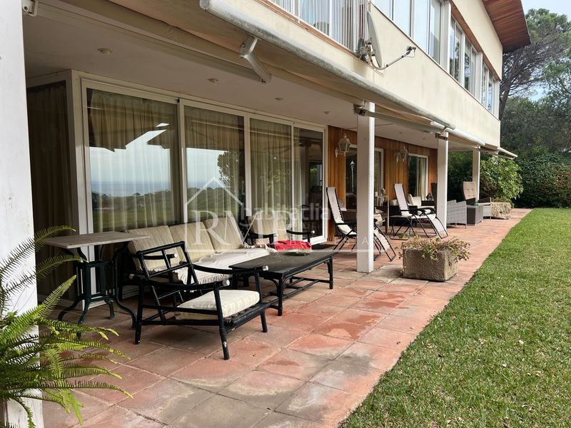 Foto e8cc559c-67d6-4e4e-8870-48438087289a. House in camí de can cabot de munt 2 in El Mirador-La Cornisa Sant Andreu de Llavaneres