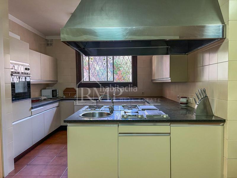 Foto 9c9f4a61-e3e5-4c11-8d5e-583241426943. Casa con riscaldamento piscina in Rocaferrera Sant Andreu de Llavaneres