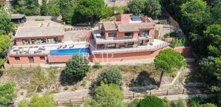 Casa a Mimosa 27. Encantadora casa reformada con vistas panorámicas en begur
