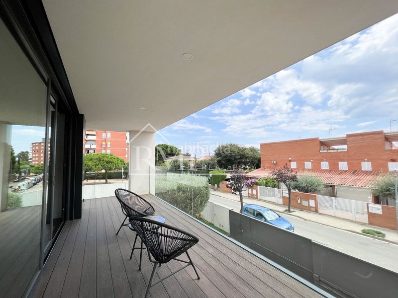 Foto 3e93f1ac-fa15-41d3-92a4-baa5b81f2ab6. Casa en pintor pau roig s/n increíble casa de lujo en el centro del pueblo en Premià de Mar