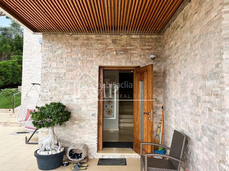 Foto 0c3d5dab-565d-48f4-bb55-6105c1399c97. Haus mit heizung pool in Montgoda Lloret de Mar