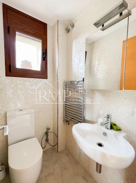 Foto 1d08762d-f494-4d1e-acea-7cdd343fc3bc. Haus mit heizung pool in Montgoda Lloret de Mar