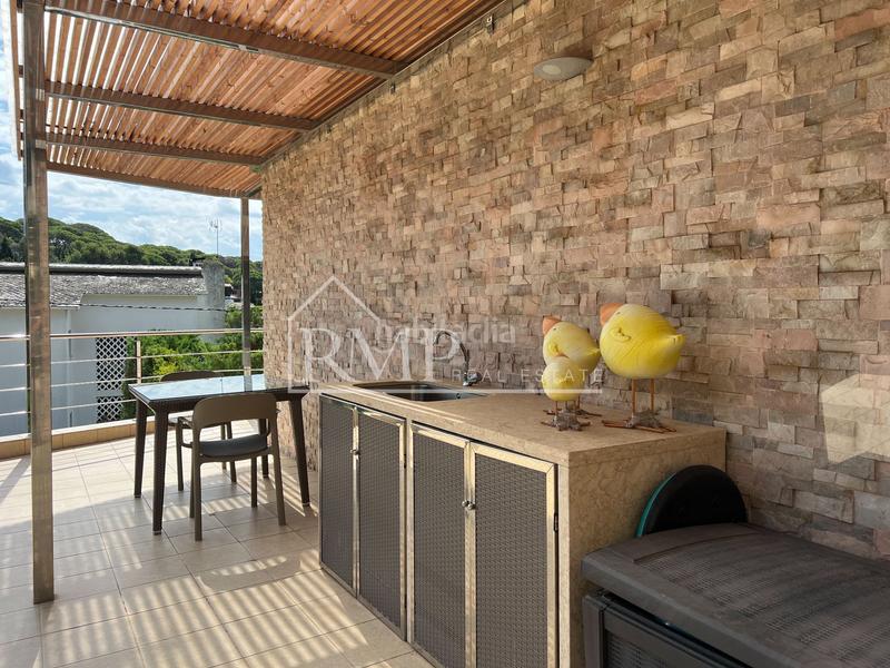 Foto 45186cdf-fdce-45a5-90bb-f727b64acbb0. Haus mit heizung pool in Montgoda Lloret de Mar