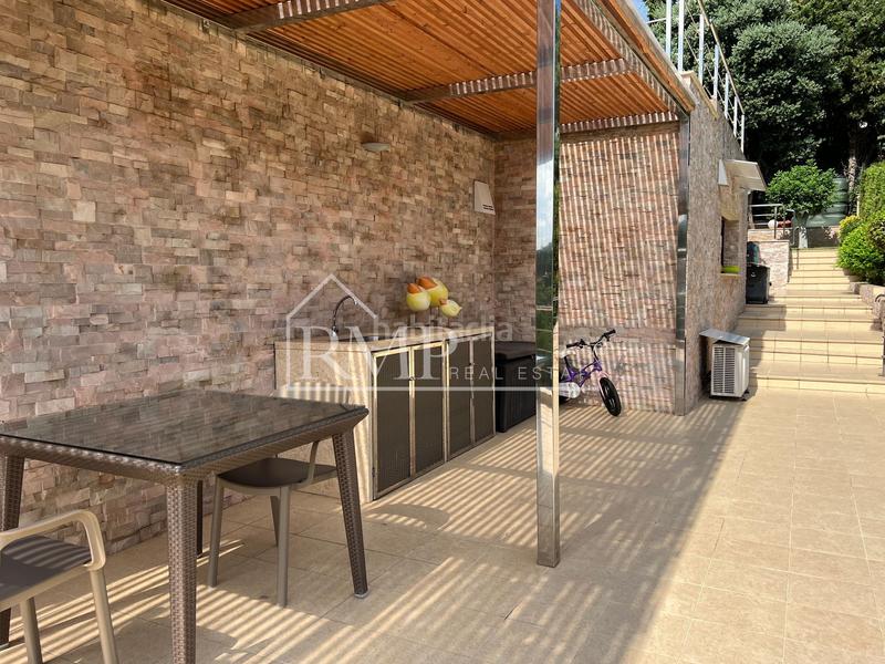 Foto 535a8fda-f446-438c-a8e8-6abaabeaf595. Haus mit heizung pool in Montgoda Lloret de Mar