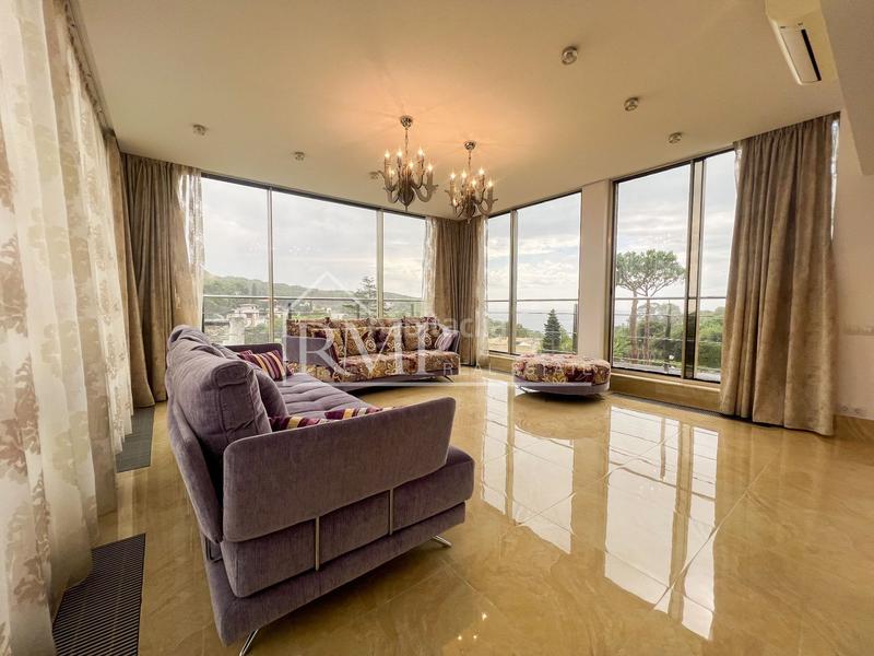 Foto 6c3b6320-3153-43dc-98e6-ebb0ea2a4abd. Haus mit heizung pool in Montgoda Lloret de Mar