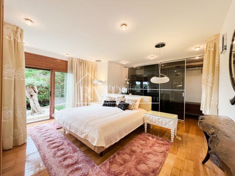 Foto f1573011-1806-49cb-846b-050714fcfe33. Haus mit heizung pool in Montgoda Lloret de Mar