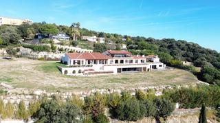 Casa  Supermaresme. Villa única en supermaresme