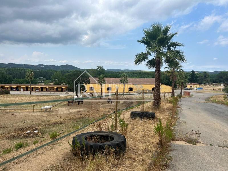 Foto b3c52ad5-ee5b-44c6-bd5b-6689d0aa22b2. Country house in Fogars de la Selva