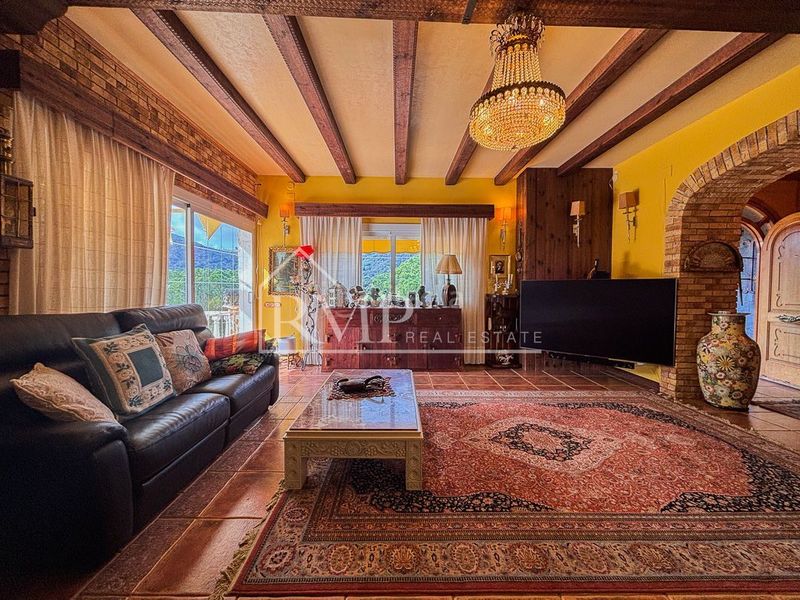 Foto 6bcbc613-5038-4ea6-a037-d25f174c4870. Casa a mas coll s/n a Alella
