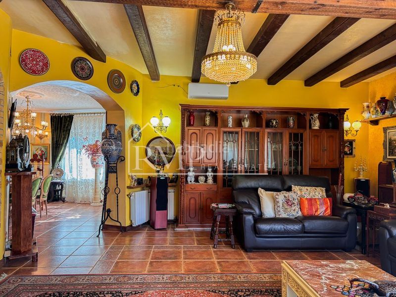 Foto 758aa250-92fa-4f68-a187-ac310877dc59. Casa a mas coll s/n a Alella