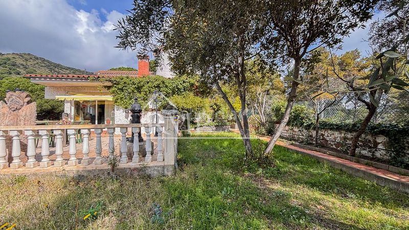 Foto b5328bf3-f029-4952-8235-a99a492f5377. Casa a mas coll s/n a Alella