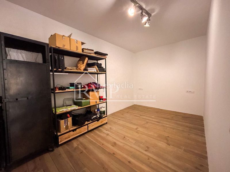 Foto 073935b0-fd84-42af-9657-10a72c00051c. Pis a Vilapicina - Torre Llobeta Barcelona