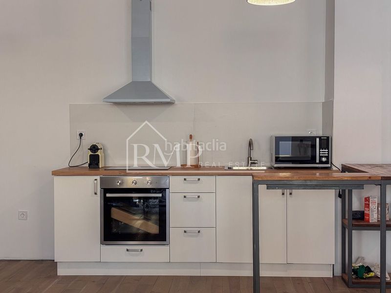 Foto 64f95056-4b7a-49d7-a126-c21509e8606d. Pis a Vilapicina - Torre Llobeta Barcelona