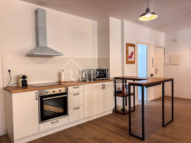 Foto 68f64d09-a028-4273-aa83-d489eb3a9d21. Pis a Vilapicina - Torre Llobeta Barcelona