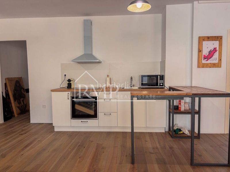 Foto 81a67021-b325-4efe-b7e6-dd64158e6175. Pis a Vilapicina - Torre Llobeta Barcelona