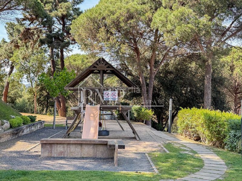 Foto 191473bb-4f5b-4a03-9297-7a403786370f. Pis amb piscina a Santa Clotilde Lloret de Mar