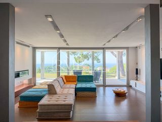 Casa en Remei s/n. Exclusiva finca con vistas panorámicas