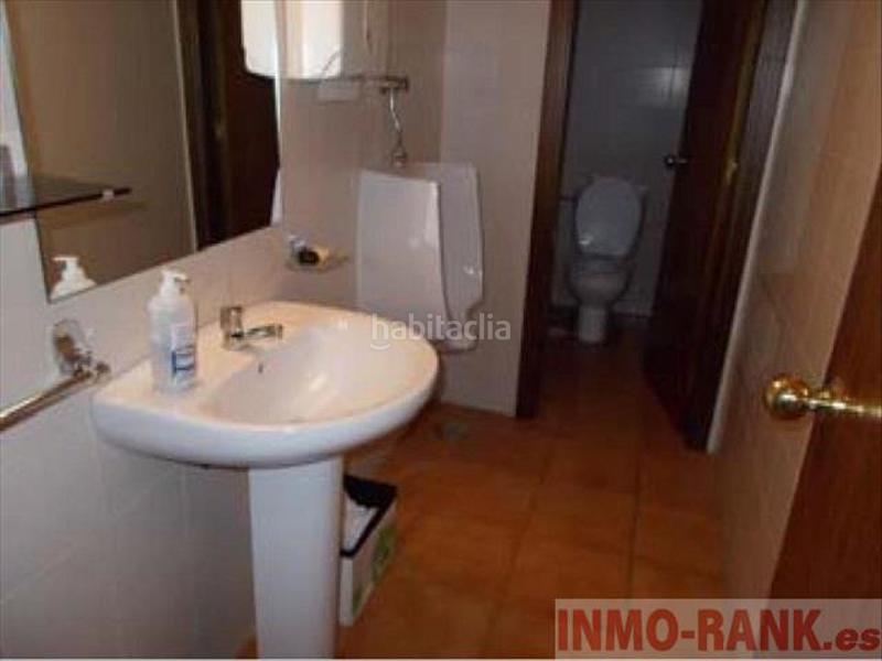 Foto 4102dff5-aad8-400b-bf31-fbf1f314eccc. Rent business premise in Casablanca - Calvario Vigo