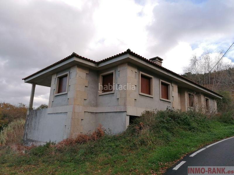 Foto 60fcc49c-b3e7-49cc-ba85-17d4e9f6ff24. Casa a Gondomar