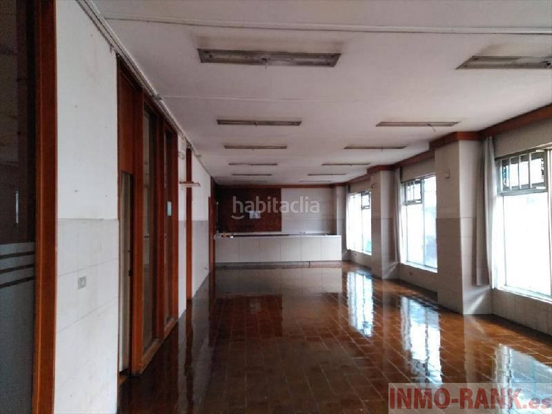 Foto cda5a8e8-48bd-43cb-9e4a-32530d386bb3. Local comercial a Redondela