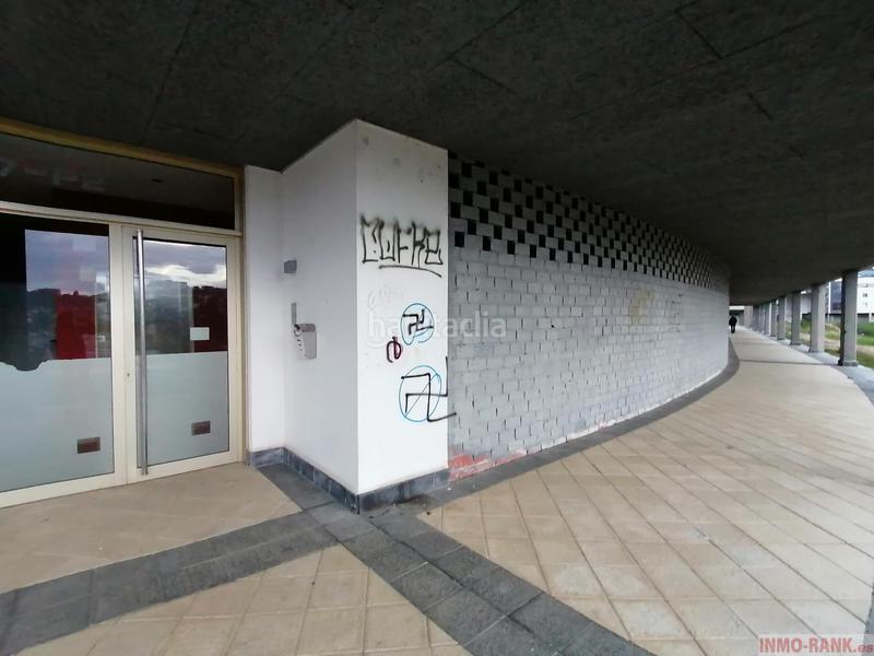 Foto a0cdc5ce-3b10-4fd9-be58-31c8a5df2cd7. Local commercial dans Lavadores Vigo