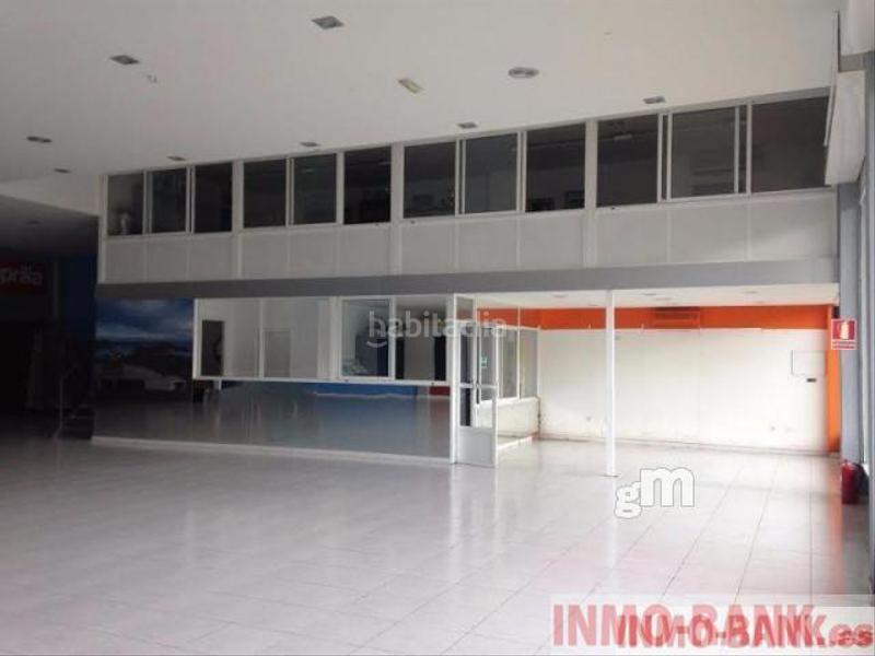 Foto 7b562b45-fbe9-49e8-bb35-39a5723f878e. Nave industrial en n/a /nave en Lavadores Vigo