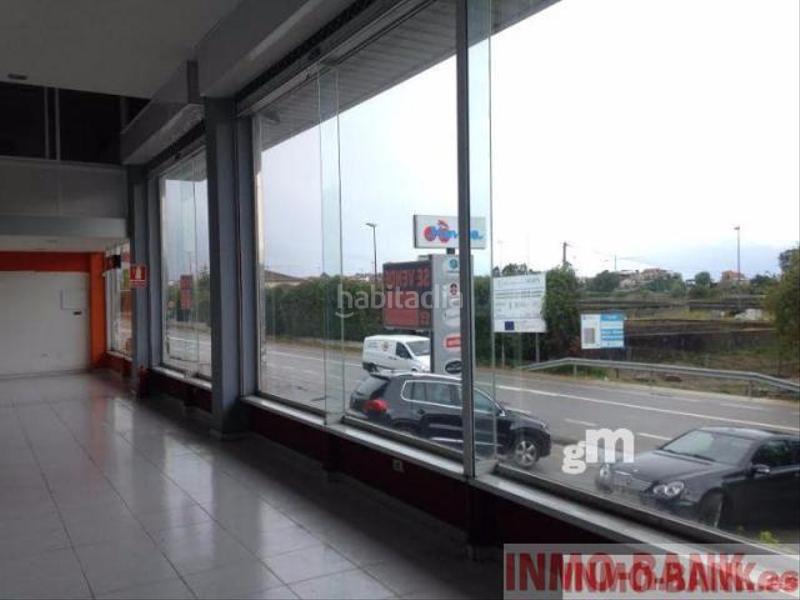 Foto de245a3c-f818-48cb-ad16-28ba87c1a581. Nave industrial en n/a /nave en Lavadores Vigo