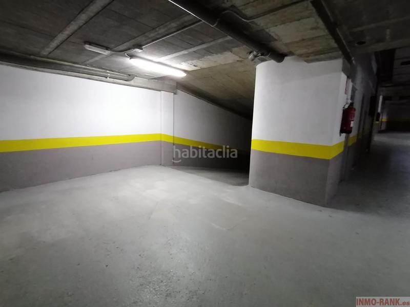 Foto d6952323-e55d-419f-94a4-bc629e0266f8. Parking voiture dans Sardoma - Castrelos Vigo