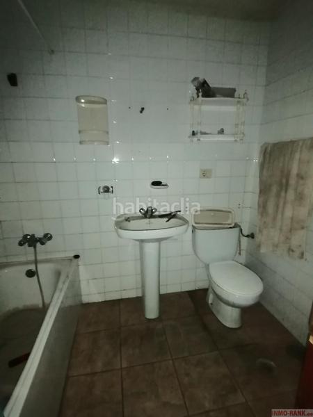 Foto f74c6918-acda-46a3-9499-417e783e018d. Piso  en Ponteareas