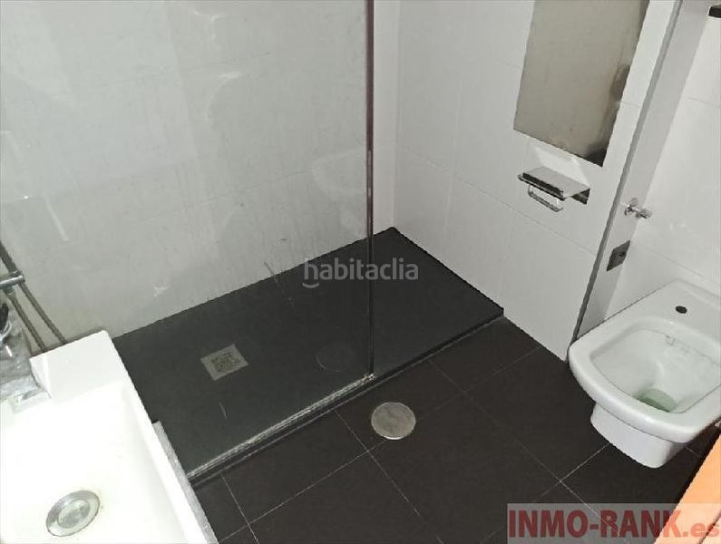 Foto 1e0b9157-007a-4f2b-8e1a-87ba9fed9dec. Pis a travesía de Vigo - san xoán Vigo