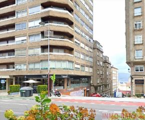 Geschäftsraum in Plaza España - Corte Inglés. Vigolocal
