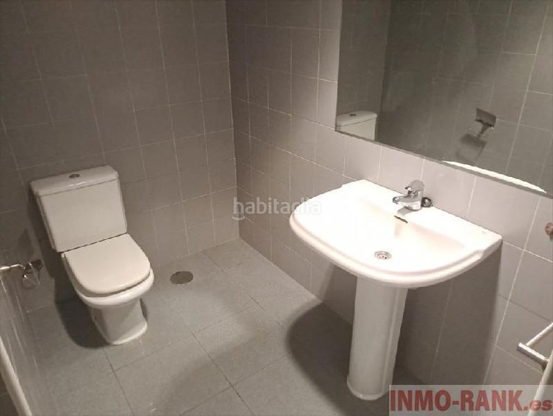 Foto fe5b0290-7eb7-419a-9050-4140ef1d6afe. Local comercial local en Tomiño