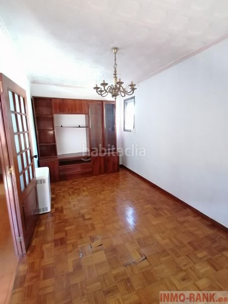 Foto 2012bd21-9a52-47b9-b519-d3cf9d3e6ab4. Casa  en Lavadores Vigo