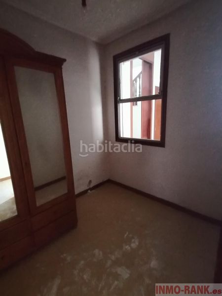 Foto df8d32c2-dc7e-43f7-97c3-40a0d66b9a6e. Casa  en Lavadores Vigo