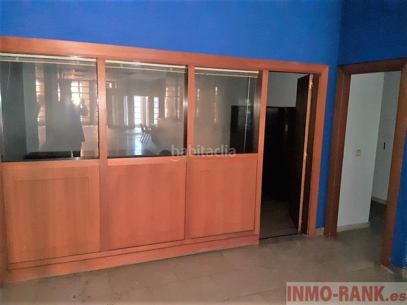 Foto abca9e54-bc7f-4424-a17d-2a245ad605e7. Affitto locale commerciale in Plaza España - Corte Inglés Vigo