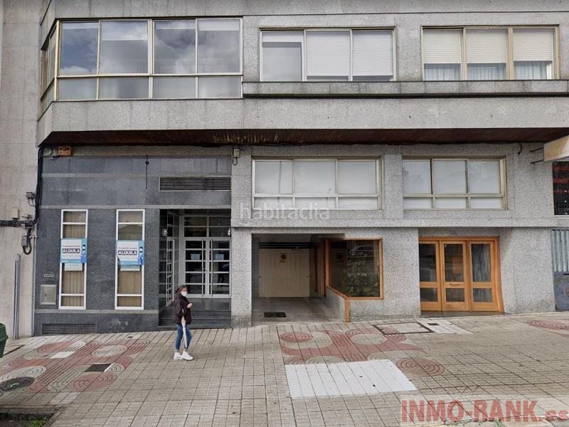 Foto 11fbd68f-d9a0-4a25-a944-0bc03a3caf2e. Alquiler local comercial local en Plaza España - Corte Inglés Vigo