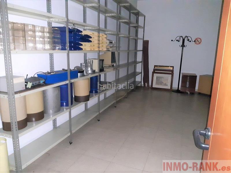 Foto ce017662-d809-410e-9f8a-1b887021ed86. Alquiler local comercial local en Plaza España - Corte Inglés Vigo