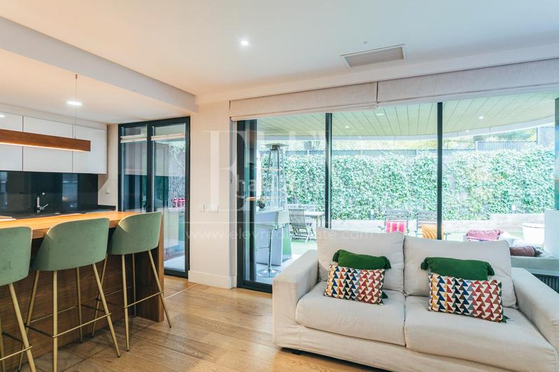 Foto 17a2cd85-61cf-4ee6-9413-80d70cea140c. Rez-de-chaussée avec chauffage parking piscine dans Alcobendas