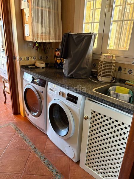 Foto 13f0c730-8e11-41b4-98af-c27bde150a51. Xalet amb piscina a Lepe