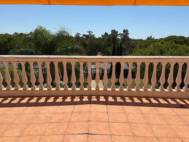 Foto 4427fd19-6cd9-44fd-9063-abc0fa2b0406. Xalet amb piscina a Lepe