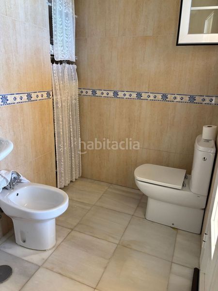 Foto 6a9ebdfc-98ea-44ac-b77d-123b9007040f. Xalet amb piscina a Lepe