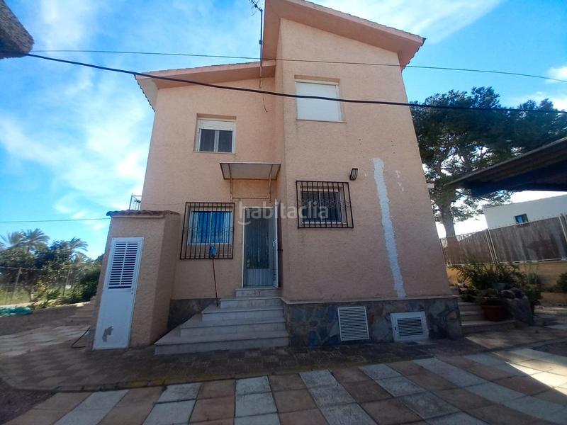 Foto d5450e61-f9bb-4973-866a-5c67143ce077. Xalet amb xemeneia aparcament piscina a Valverde Elche / Elx