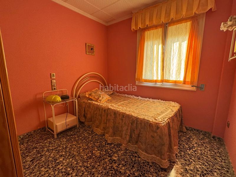 Foto dd237928-4904-435c-82bb-f5cce0900729. Xalet amb xemeneia aparcament piscina a Valverde Elche / Elx