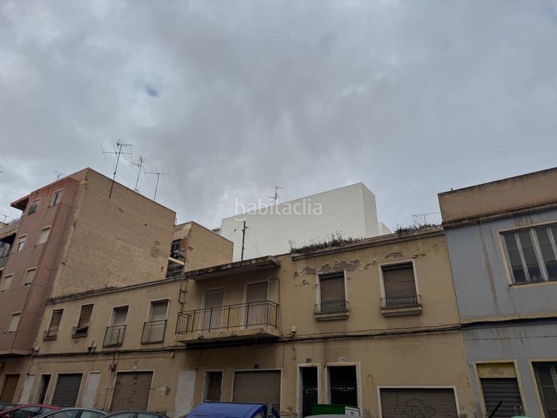 Foto 1124151c-9bc5-4c85-a045-cd8e96a9f16c. Terreno residencial solar de esquina, muy amplio en Elche / Elx