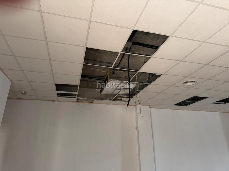 Foto 30cf472c-02a5-4a2d-874b-0a93bad64491. Local comercial en avinguda d'elx 18 gran local en Agost