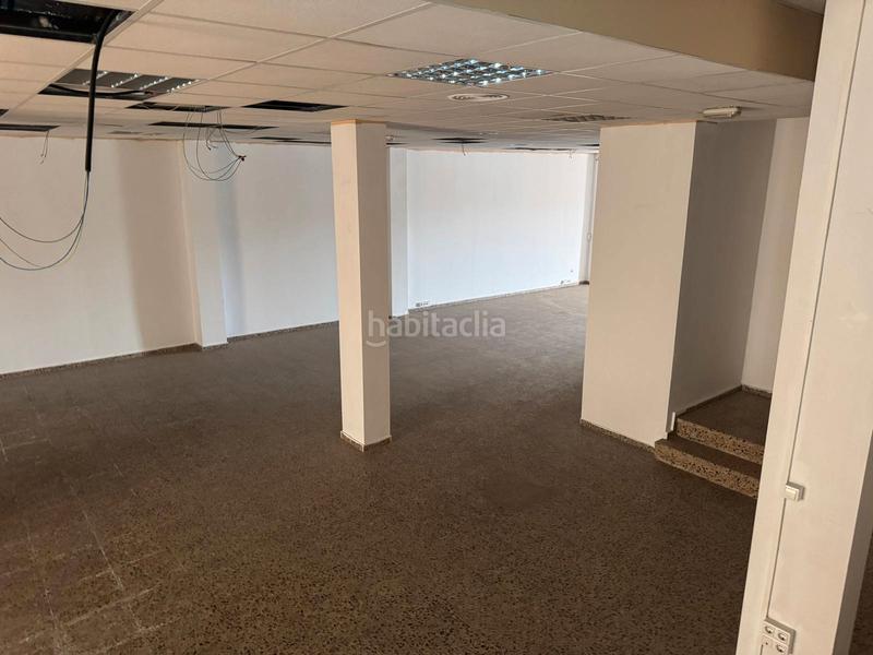 Foto 35441800-43e5-461e-ba36-08490d8f6cb6. Local comercial en avinguda d'elx 18 gran local en Agost