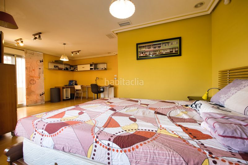 Foto 21ca5d4c-da82-4320-ba2c-0eee0a21f541. Xalet amb xemeneia calefacció aparcament a Ciutat Jardí - Torreta Verdí Elche / Elx