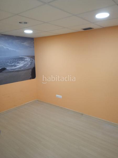 Foto bb3f5026-6ed9-4093-944a-b28df7c364cb. Location bureau dans carrer josep bernad amorós 5 dans Elche / Elx