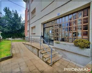 Pis  Calle padre ignacio ellacuría. Se vende piso en laredo con 4 habitaciones y ascensor muy cerca