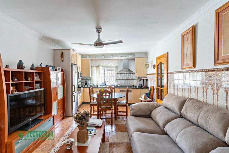 Foto 27ba8c4f-c7bb-426b-a58d-90a548bad3fd. Casa aparellada a Santo Domingo Ejido (El)